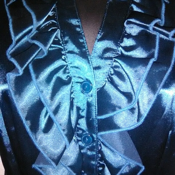 Dress - Picture 3 of 8